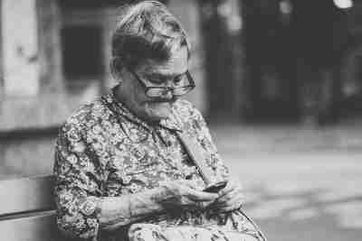 Pint23ES: Envejecer con las TIC's